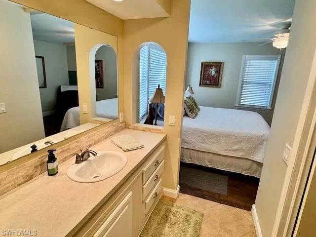 5520 Colonial Rd, North Fort Myers, Florida 33917