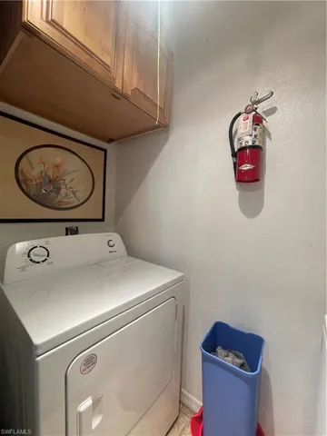 2915  Winkler  AVE, Fort Myers, FL 33916