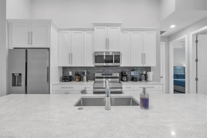 1716 Sw 44th Ter, Cape Coral, Florida 33914