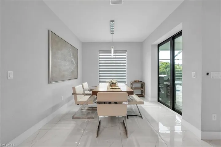1716 Sw 44th Ter, Cape Coral, Florida 33914