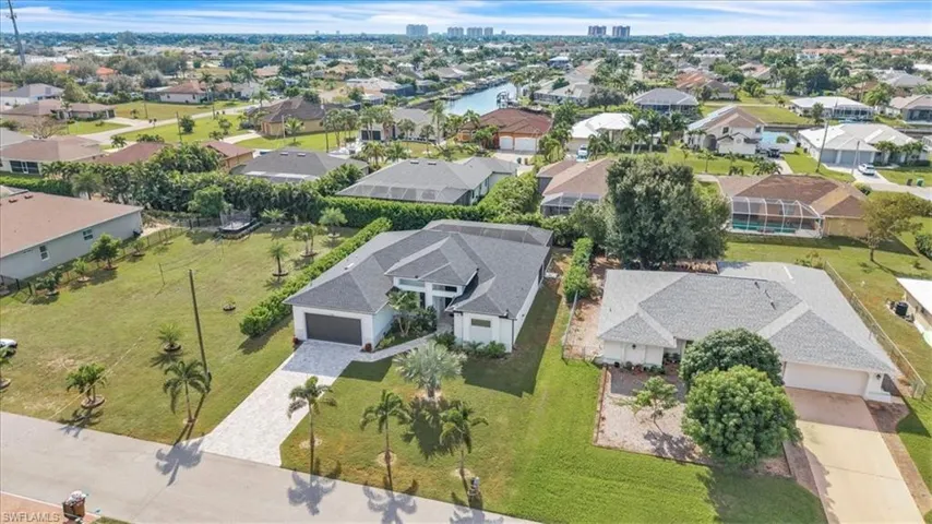 1716 Sw 44th Ter, Cape Coral, Florida 33914