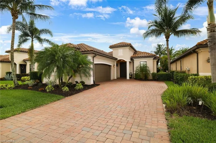 28522 Westmeath Ct, Bonita Springs, Florida 34135