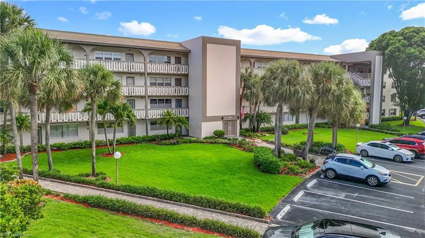 4701  Martinique  DR, Coconut Creek, FL 33066