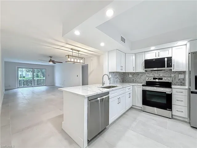 4701  Martinique  DR, Coconut Creek, FL 33066