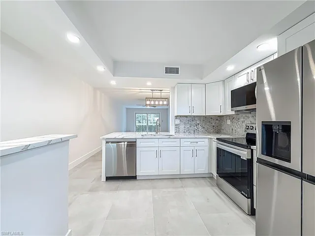 4701  Martinique  DR, Coconut Creek, FL 33066