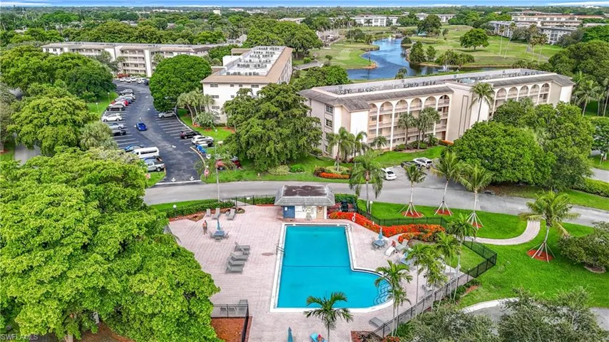 4701  Martinique  DR, Coconut Creek, FL 33066