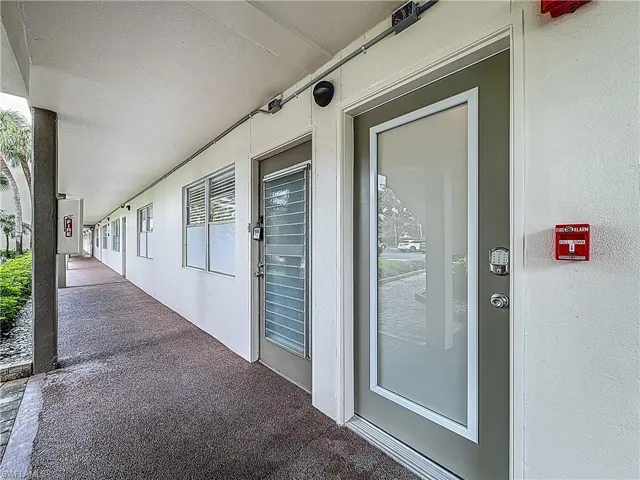 4701  Martinique  DR, Coconut Creek, FL 33066