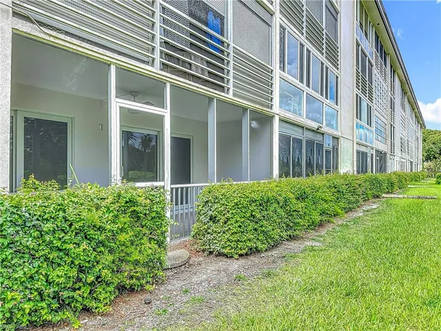 4701  Martinique  DR, Coconut Creek, FL 33066
