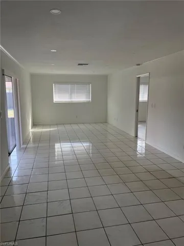1402 SE 34  ST, Cape Coral, FL 33904