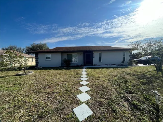 1402 SE 34  ST, Cape Coral, FL 33904