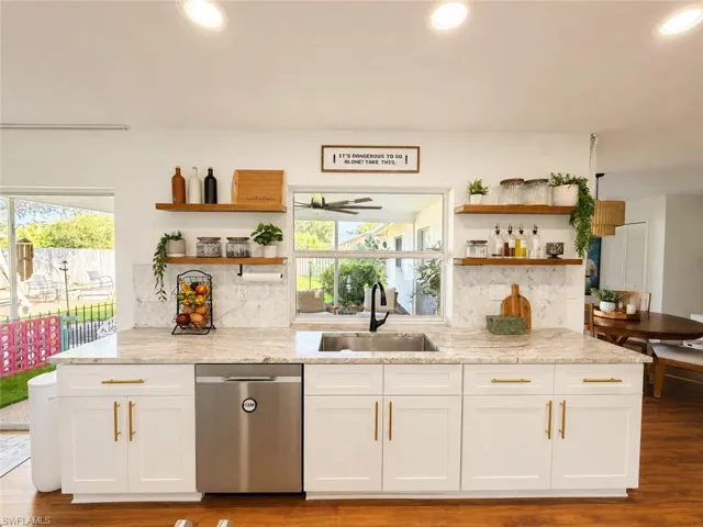 1416 Claret Ct, Fort Myers, Florida 33919