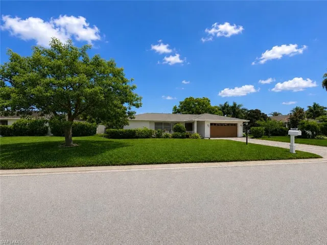 1416 Claret Ct, Fort Myers, Florida 33919