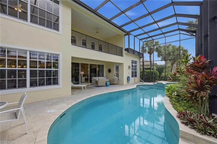 2292  Island Cove  CIR, Naples, FL 34109