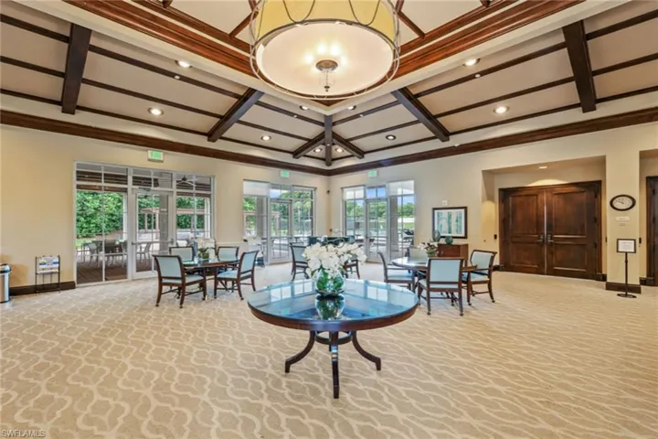 2292  Island Cove  CIR, Naples, FL 34109