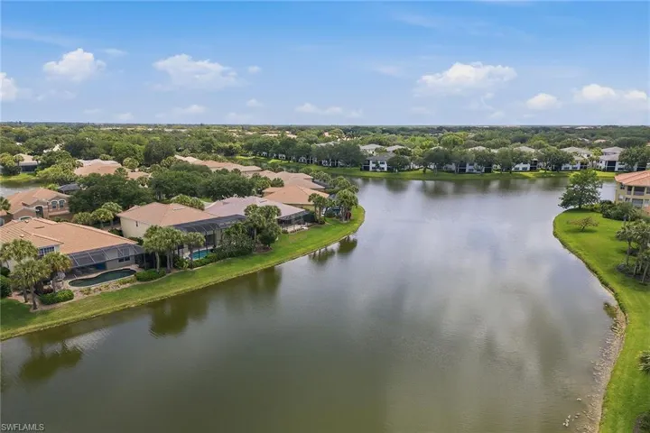 2292  Island Cove  CIR, Naples, FL 34109