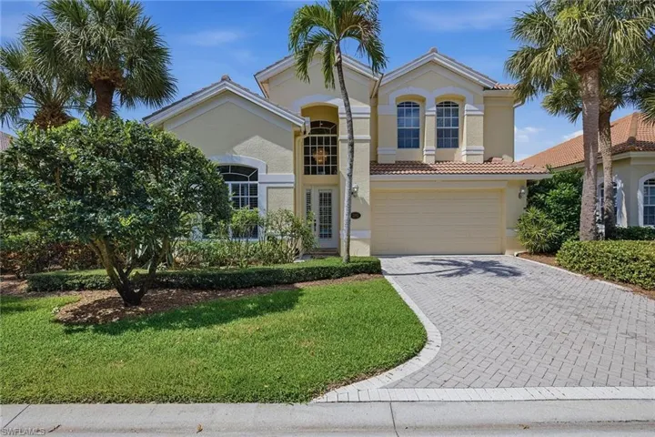 2292  Island Cove  CIR, Naples, FL 34109