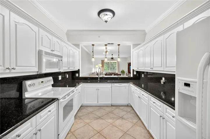 8341 Whiskey Preserve Cir 512, Fort Myers, Florida 33919