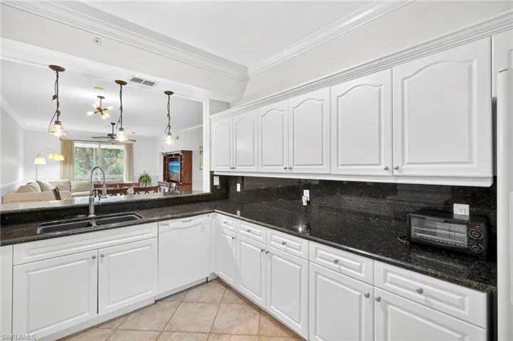 8341 Whiskey Preserve Cir 512, Fort Myers, Florida 33919