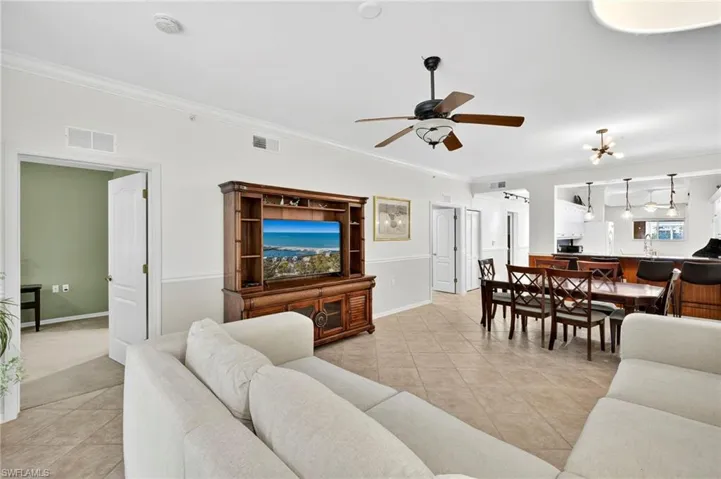 8341 Whiskey Preserve Cir 512, Fort Myers, Florida 33919