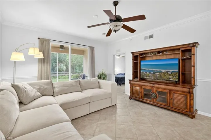 8341 Whiskey Preserve Cir 512, Fort Myers, Florida 33919