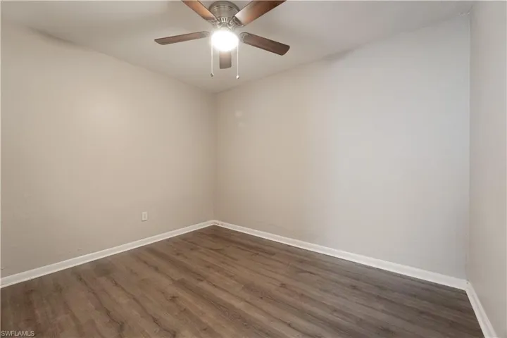 900 Grant Ln, Lehigh Acres Fl 33936