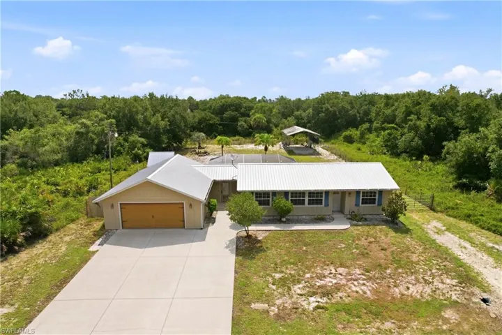 2310 Abbott Ave, Alva, Florida 33920