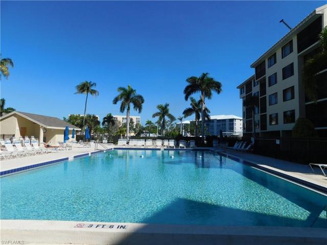 Santa Maria large resort style heated pool