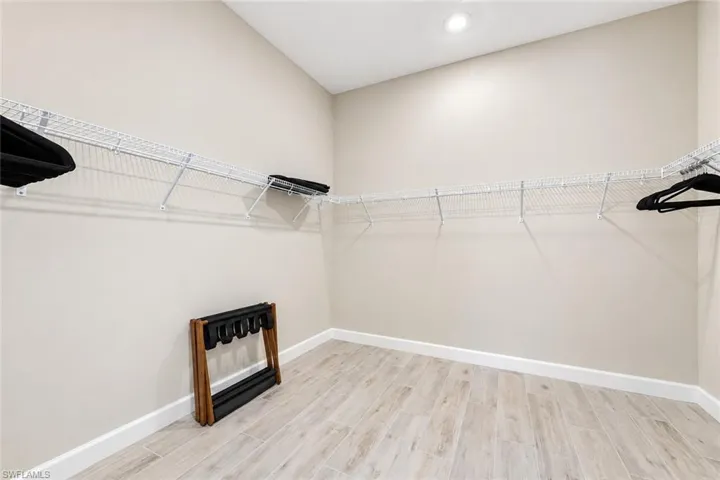 15140 Pescara St, Naples, Florida 34114