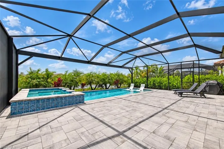 15140 Pescara St, Naples, Florida 34114