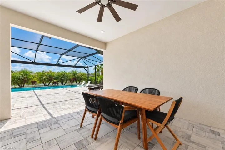 15140 Pescara St, Naples, Florida 34114
