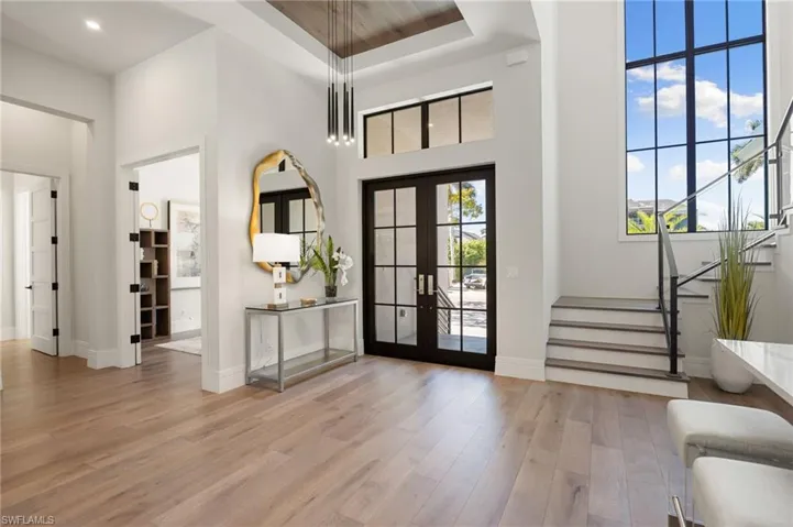 3540 Crayton Rd, Naples, Florida 34103