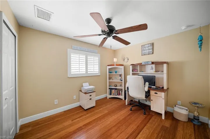 Back bedroom