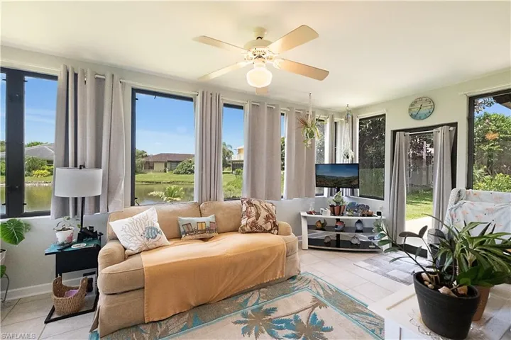 104 Brittany Ct, Naples, Florida 34112