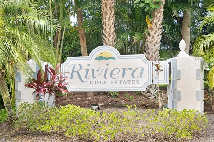 104 Brittany Ct, Naples, Florida 34112