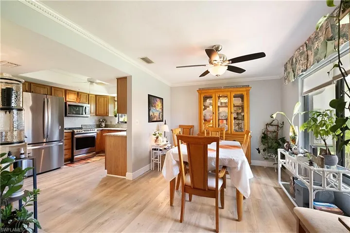 104 Brittany Ct, Naples, Florida 34112