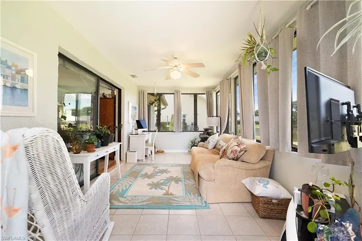 104 Brittany Ct, Naples, Florida 34112