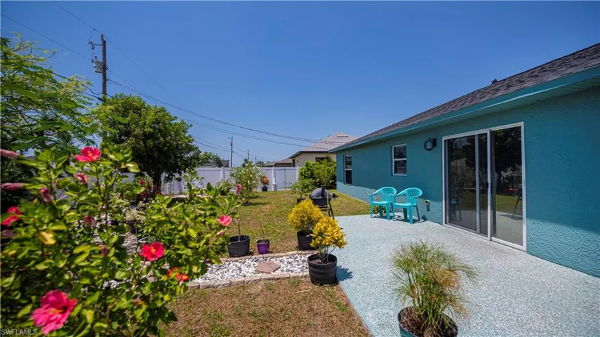 View of yard featuring a patio area
