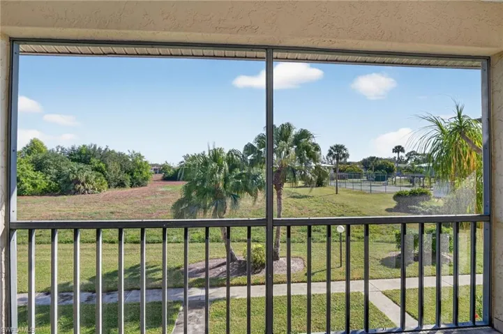 16031 Dublin Cir # 204, Fort Myers, Florida 33908