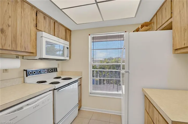 16031 Dublin Cir # 204, Fort Myers, Florida 33908