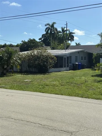 3647 Kelly St, Fort Myers, Florida 33901