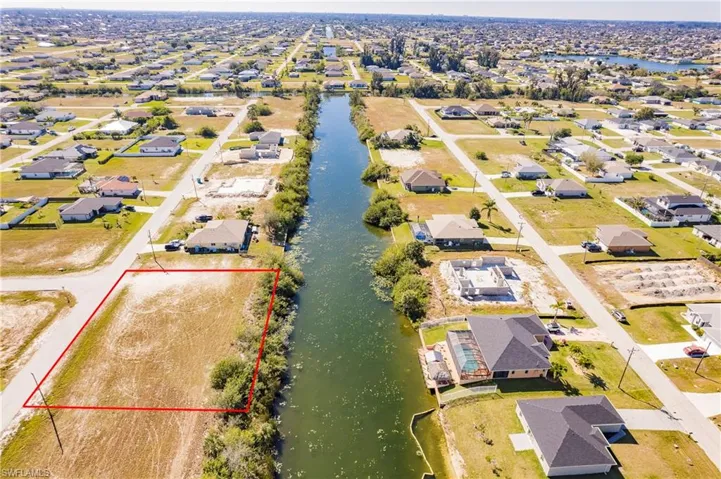 2108 Ne 6th Ave, Cape Coral Fl 33909