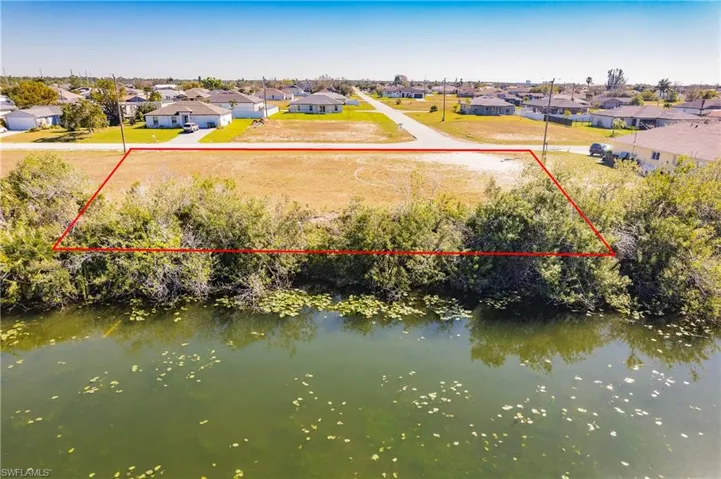 2108 Ne 6th Ave, Cape Coral Fl 33909