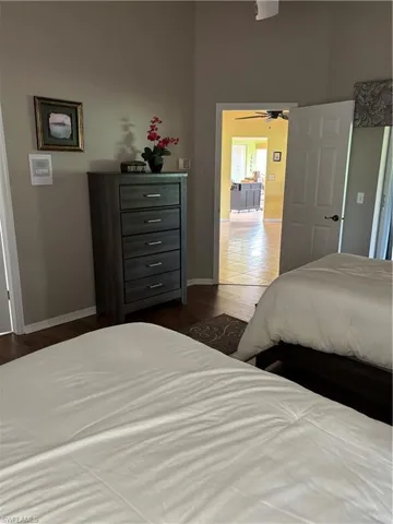 Guest Bedroom/2nd Master Suite