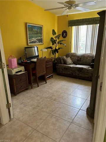 3rd bedroom/den