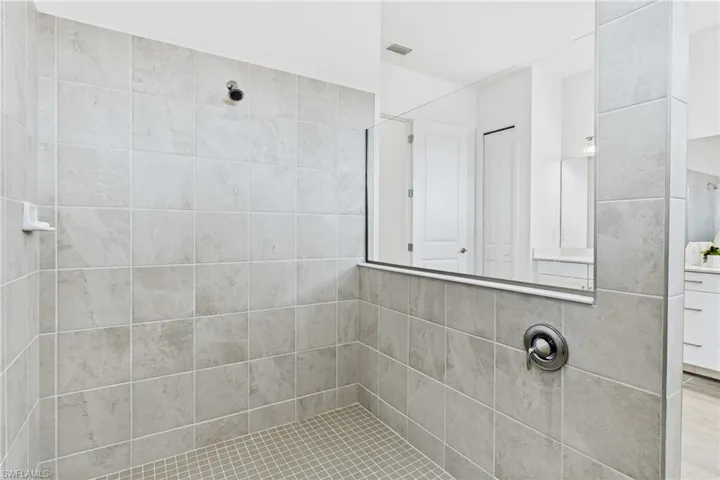 10761 Timber Creek Dr, Fort Myers, Florida 33913
