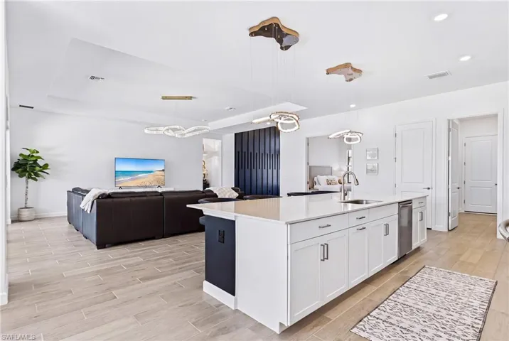 10761 Timber Creek Dr, Fort Myers, Florida 33913