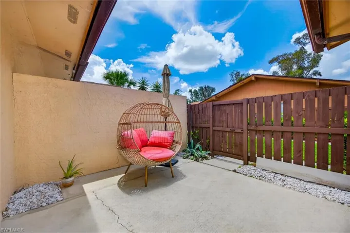 6315 Royal Woods Dr, Fort Myers, Florida 33908