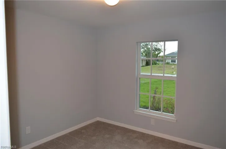 1127 Ne 10th St, Cape Coral, Florida 33909