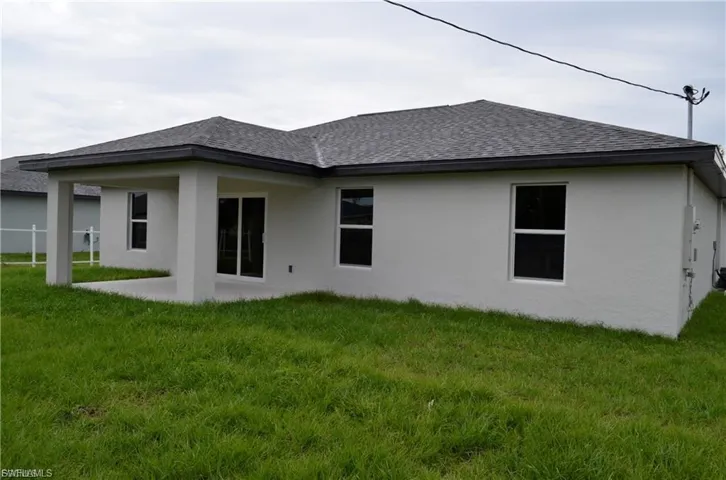 1127 Ne 10th St, Cape Coral, Florida 33909
