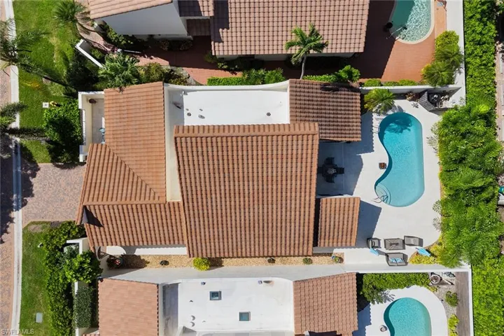 805 Sand Pointe Dr 4, Naples, Florida 34108